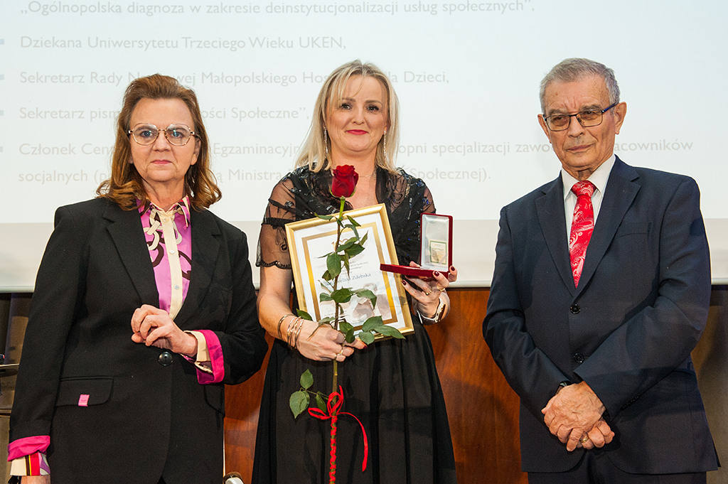 Kapituła Medalu im. Edwarda Abramowskiego przyznała medale wybitnym naukowcom, ekspertom oraz praktykom polityki społecznej. Jednym z laureatów została dr Ewelina Zdebska