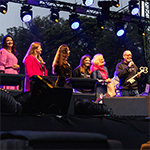 przedstawiciele władz rektorskich i samorządu na głównej scenie juwenaliowej