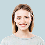 uśmiechnięte studentka